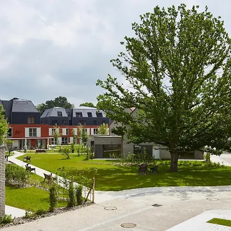 Le Domaine Des Diamants Blancs Bed & Breakfast 4*