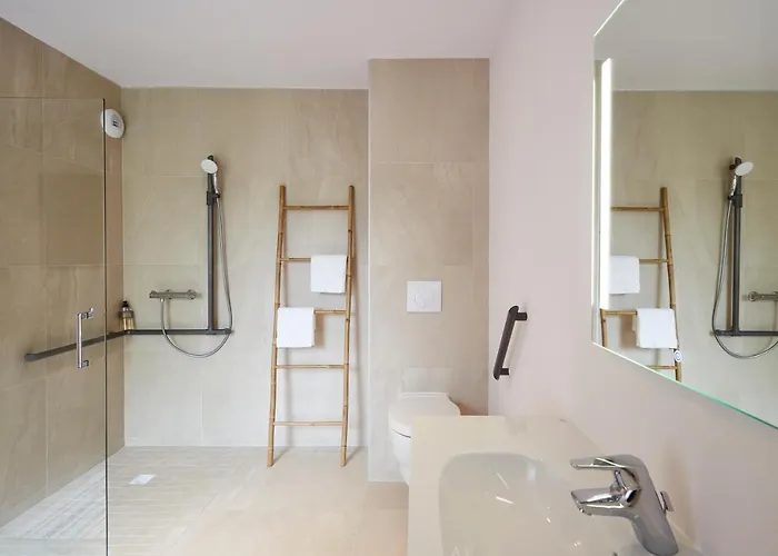 Le Domaine Des Diamants Blancs Croix