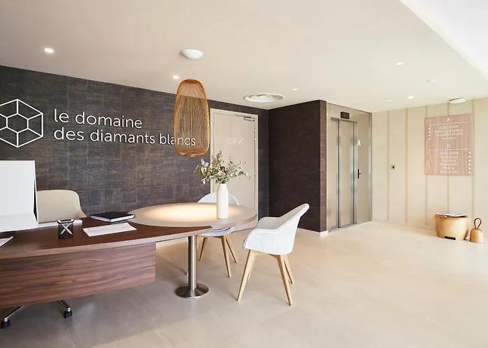 Le Domaine Des Diamants Blancs 4*