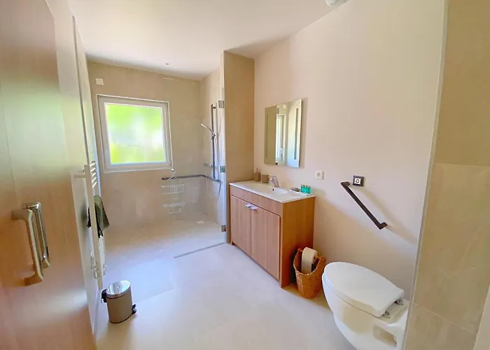 Le Domaine Des Diamants Blancs Bed & Breakfast 4*